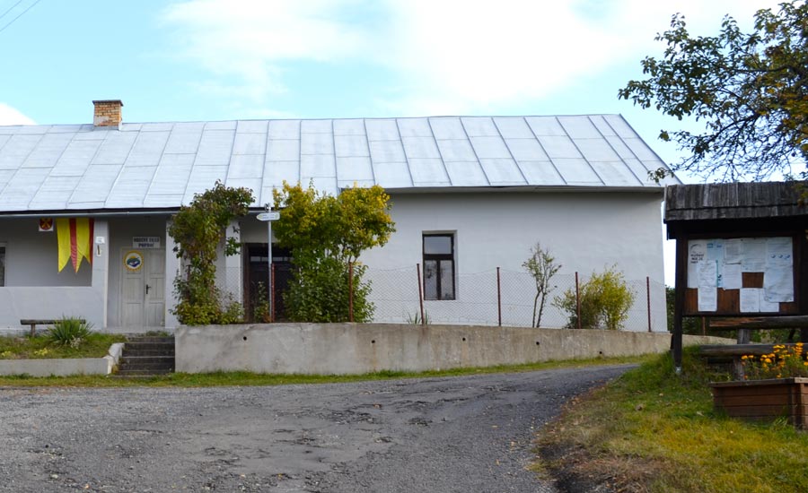 poproc obed dedina popros vychodne Slovensko stary dom v dedine Poproc