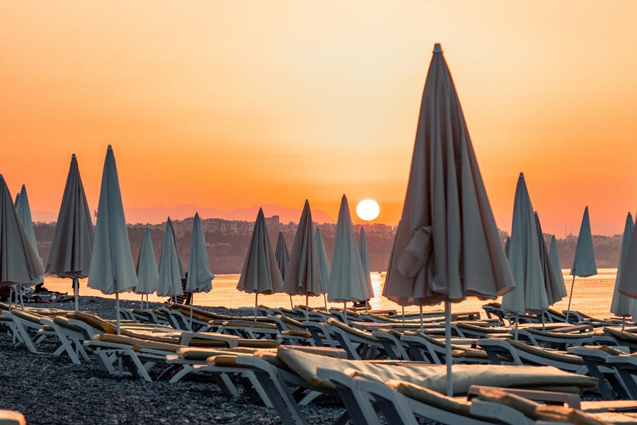 Antalya mesto v Turecku juhozapad Turecka dovolenkova destinacia v Turecku