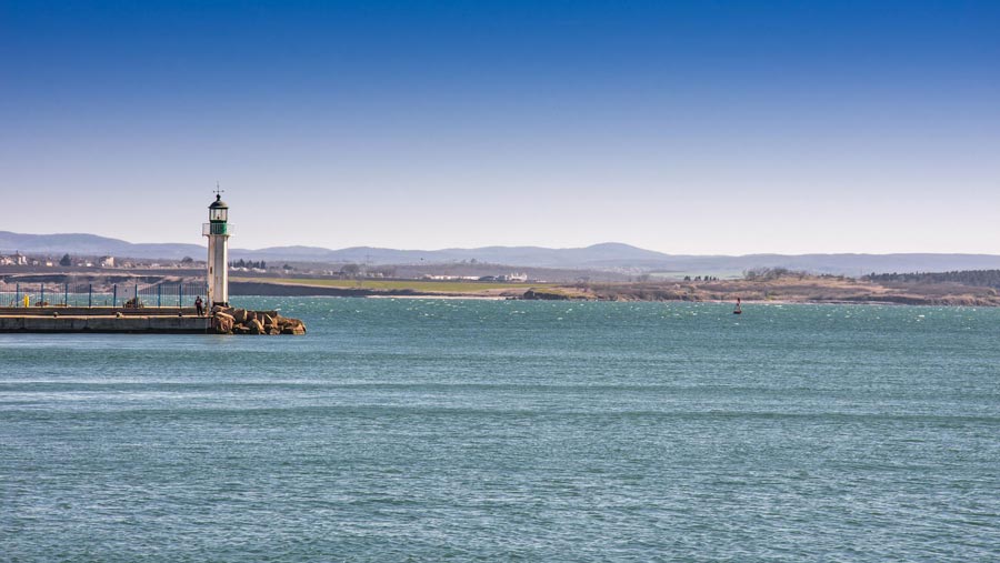 Burgas Bulharsko bulharske mesto dovolenkova destinacia mesto v Bulharsku letovisko v Bulharsku