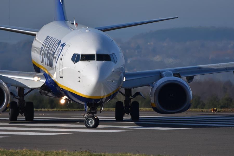 letecka spolocnost ryanair letisko M R Stefanika letisko Bratislava